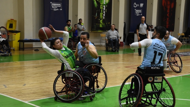 Tekerlekli Sandalye Basketbol Süper Ligi