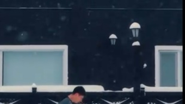 Arda Güler, memleketi Bolu'da arkadaşıyla top oynadı