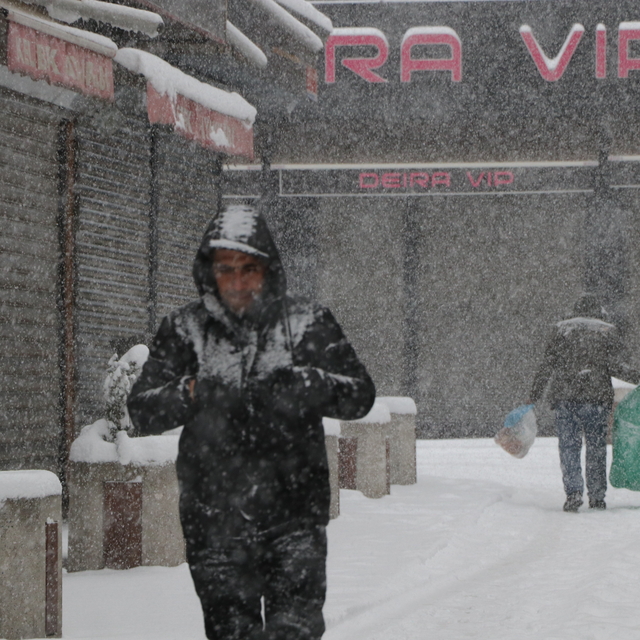 Van'da 569 yerleşim yeri ulaşıma kapandı
