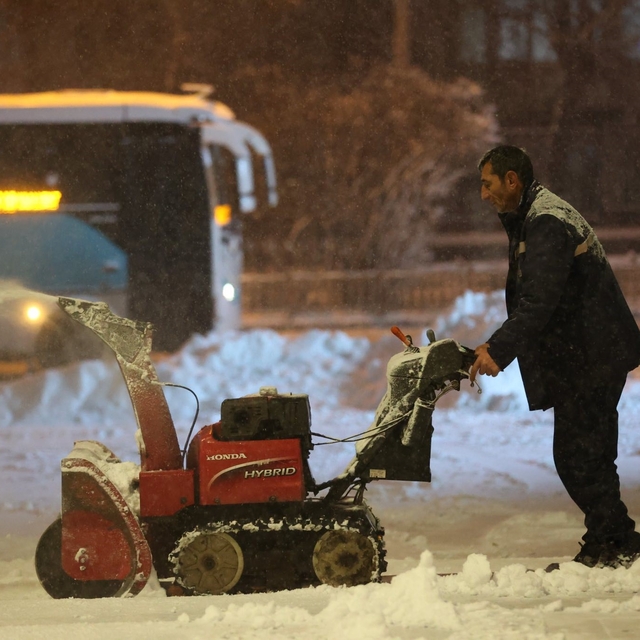 Başkan Sekmen; "Kar timleriyle sahadayız"