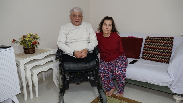 Bedensel engelli çift, birbirine 'el ve ayak' oldu