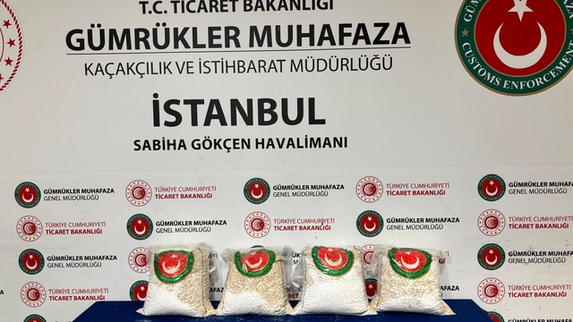 Gümrükler Muhafaza ekipleri zehir tacirlerine göz açtırmıyor