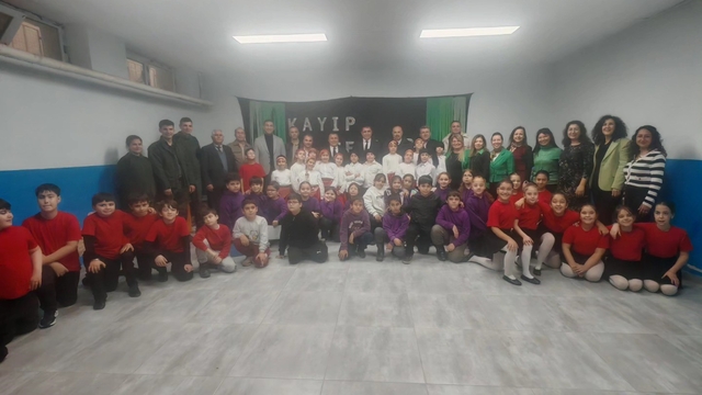 Nazilli'de 'Yeşil Adımlar Projesi' kapsamında nesli tükenen hayvanlara dikkat çekildi