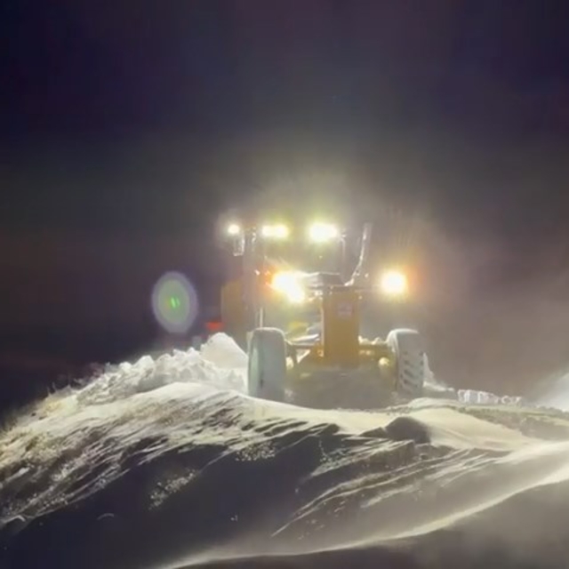 Elazığ'da kar nedeniyle 108 köy yolu ulaşıma kapalı