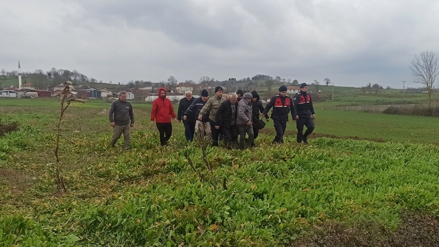 Kocaeli'de 83 yaşındaki Alzheimer hastası tarlada ölü bulundu