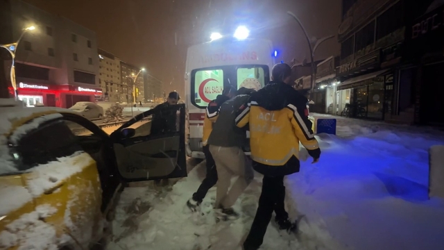 Yüksekova'da gece yarısı hayat kurtaran dikkat