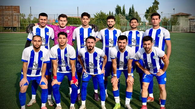 Akdeniz Belediye Spor'dan 4 kategoride 4 liderlik