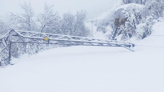 Van'da 569 yerleşim yeri ulaşıma kapandı (4)