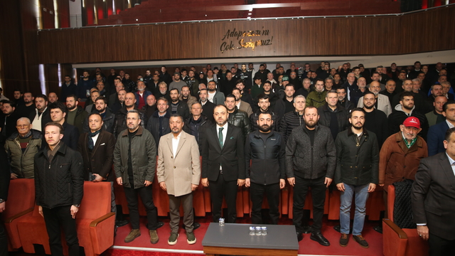 Sakaryaspor Kulübü başkanlığına Enes Zengin seçildi