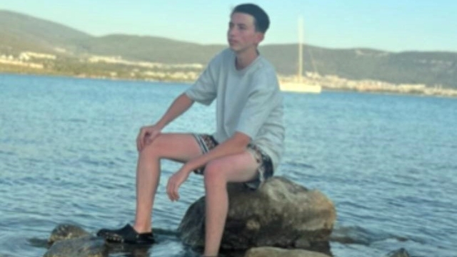 Ehliyet sınavında kalp krizi geçiren aday hayatını kaybetti
Kalbi sınav heyecanına dayanamadı