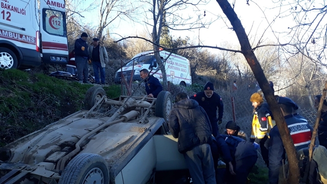 Burdur'da kontrolden çıkan otomobil takla attı: 1 yaralı