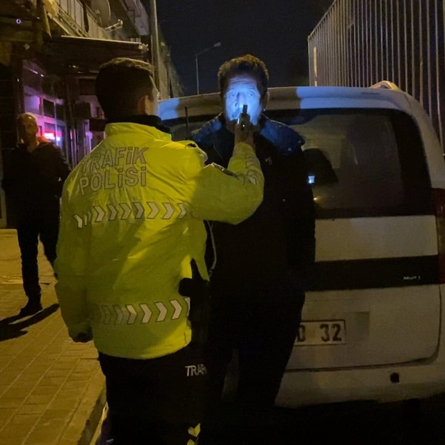 Bursa'da alkollü TIR sürücüsü polise zor anlar yaşattı