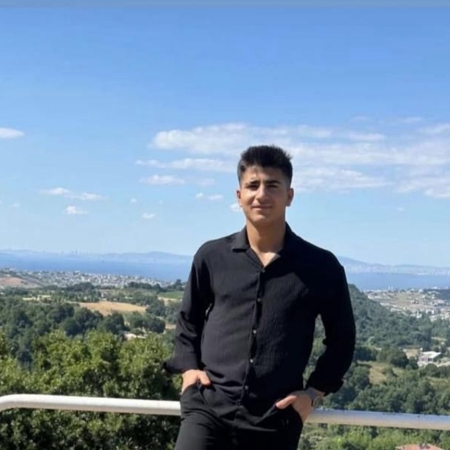 Bursa'da 5'inci kattan düşen işçi 23 gün sonra yaşam mücadelesini kaybetti