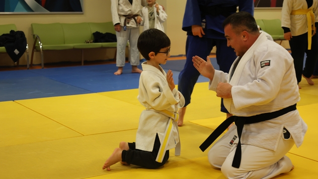 Bilecik'te judoculara moral veren antrenman