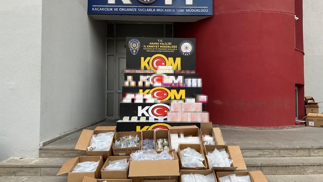 Merdiven altı muayenelerden 4 bin 655 kaçak ilaç ele geçirildi