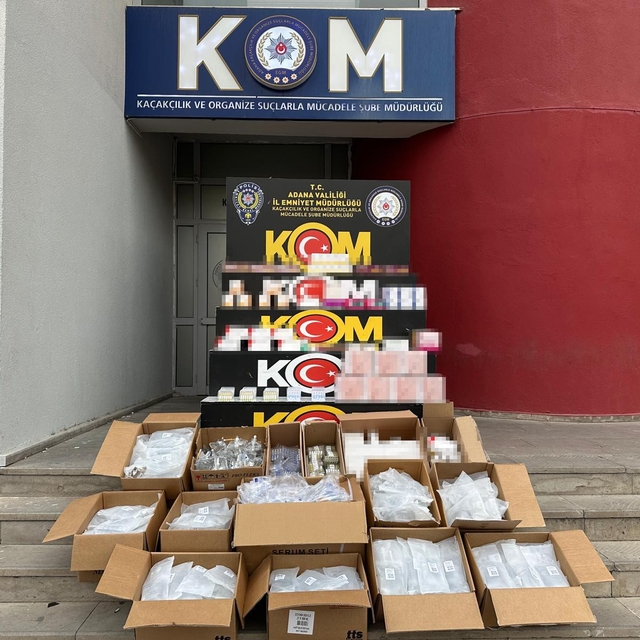 Merdiven altı muayenelerden 4 bin 655 kaçak ilaç ele geçirildi