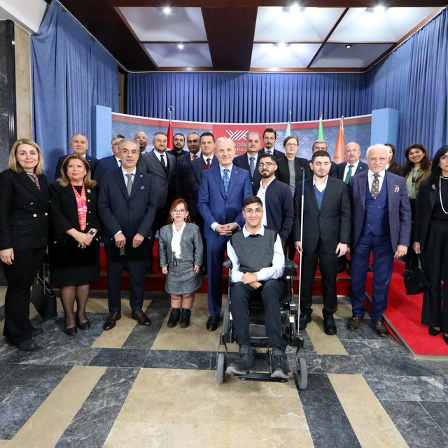 SAÜ, Engelsiz Üniversite Program Nişanı'nda Türkiye birincisi oldu