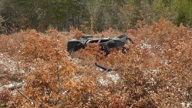 Kontrolden çıkan otomobil karşı şeride geçti: 4 yaralı