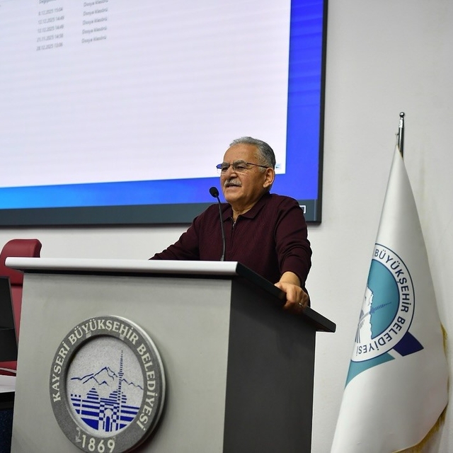 Başkan Büyükkılıç'tan '2025 Yılı Değerlendirme ve 2026 Yılı Yol Haritası Zi...