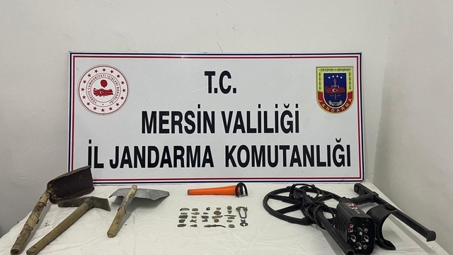 Mersin'de tarihi eser niteliği taşıdığı değerlendirilen 29 obje ele geçirildi