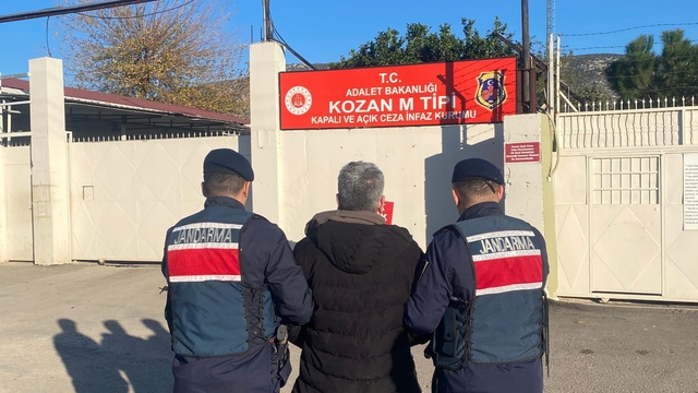Adana'da 23 yıl kesinleşmiş hapis cezasıyla aranan hükümlü yakalandı