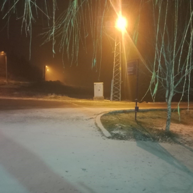 Denizli'nin yüksek kesimleri beyaza büründü