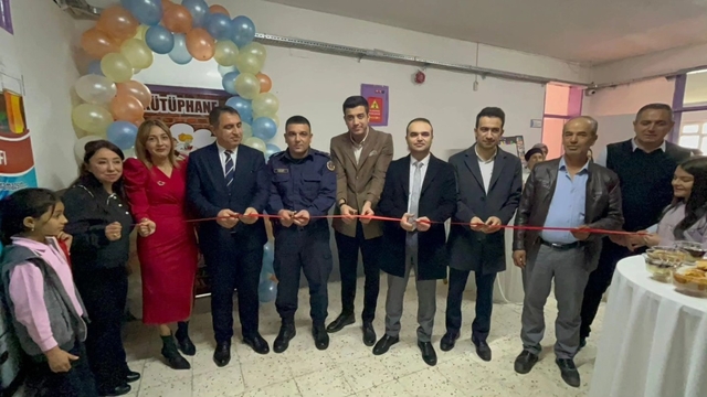 Nazilli'de öğretmenin 10 yıllık hayali kütüphaneye dönüştü