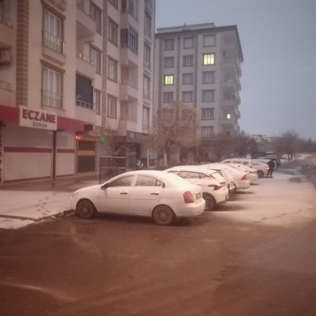 Yavuzeli'nde kar yağışı etkili oldu