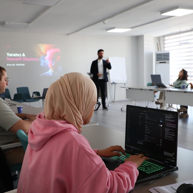 HUB Antalya Girişimcilik Merkezi'nden girişimciliğe tam destek
Girişimcilik...