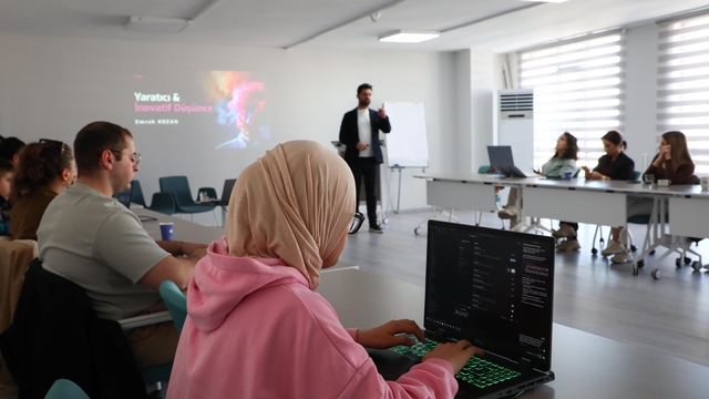 HUB Antalya Girişimcilik Merkezi'nden girişimciliğe tam destek
Girişimcilik ruhu aynı çatı altında buluştu