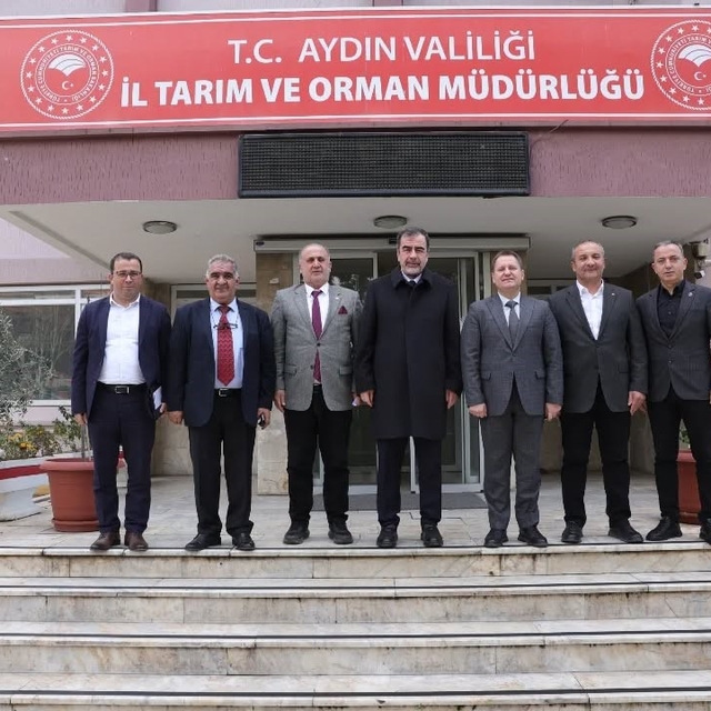 Başkan Kaya: "Deve güreşlerinin yapılması için temaslarımızı sürdürüyoruz"