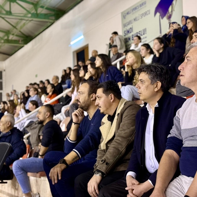 Başkan Durgut'tan Söğütspor Voleybol Takımına tribün desteği