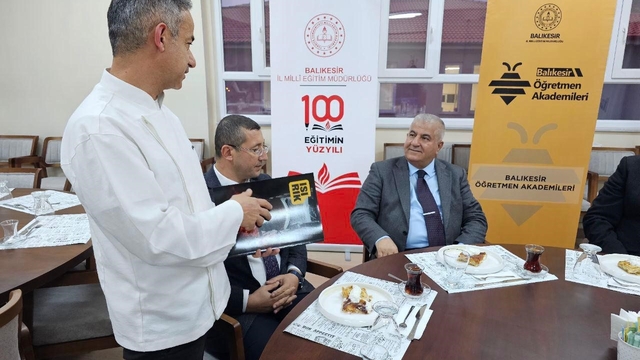 Gastronomi Akademisinde 'Balıkesir Kaymaklısı' yapıldı