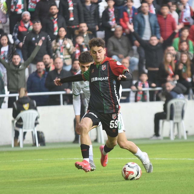 Karşıyakalı Adem'e Trabzonspor talip