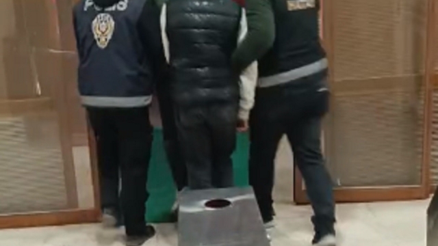 Kırıkhan'da hırsızlık şüphelisi 2 kişi yakalandı