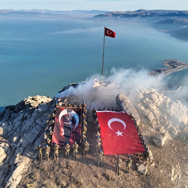 Şehit Ömer Tunçbilek şehadetinin yıl dönümünde dualarla anıldı