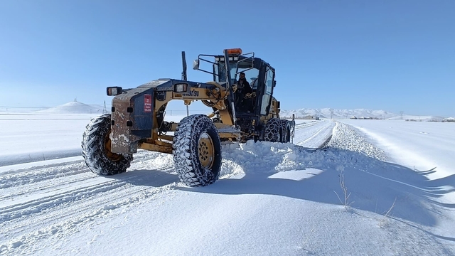 Patnos'ta tüm yollar ulaşıma açıldı
