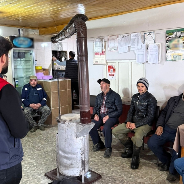 Kaliteli kaba yem et ve süt verimini arttırır
Demirköy'de Kaliteli Kaba Yem...