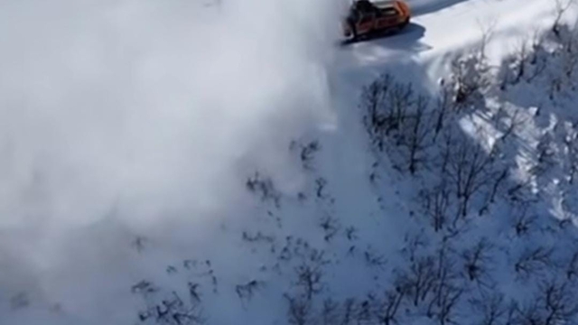 Tunceli'de 135 köy yolu ulaşıma kapandı, ekiplerin çalışması sürüyor