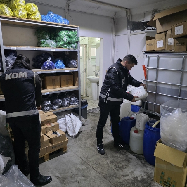 Konya'da yılbaşı öncesi kaçak ve sahte alkol denetimi