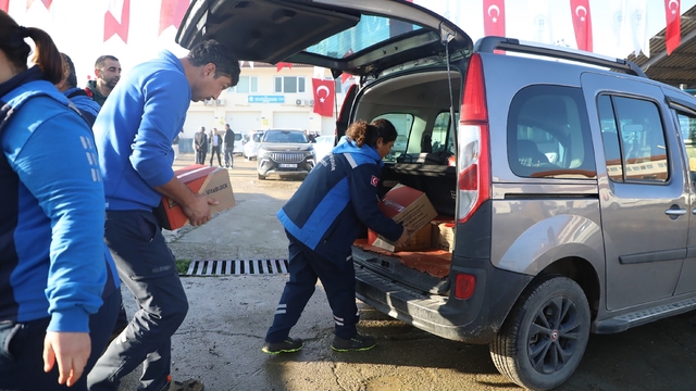 Muğla Büyükşehir Belediyesinden hayvan üreticilerine 'Tuz Taşı'