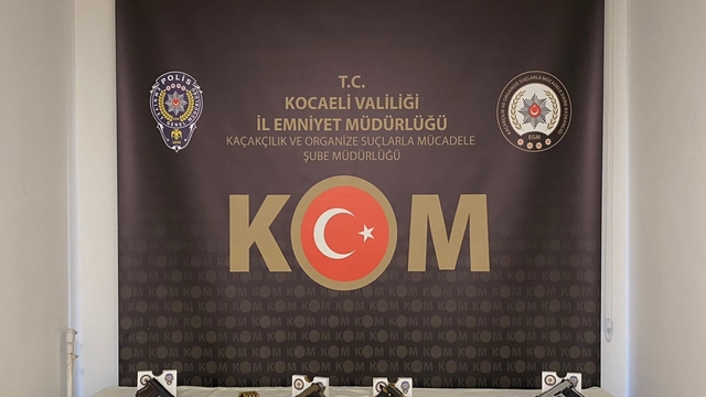 Kocaeli'de sendika yöneticilerine suikast planladığı öne sürülen 15 şüpheliye gözaltı