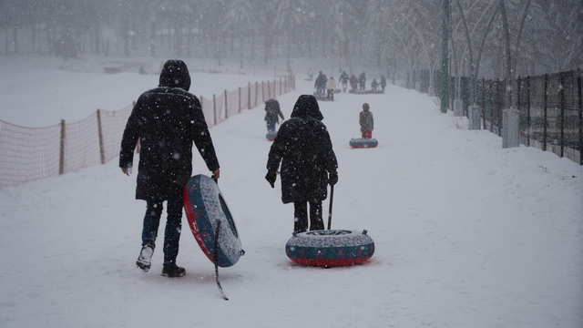 Kış turizminin gözdesi Kartepe'de kar sevinci
Kartepe beyaza büründü, kar kalınlığı 60 santimetreyi buldu