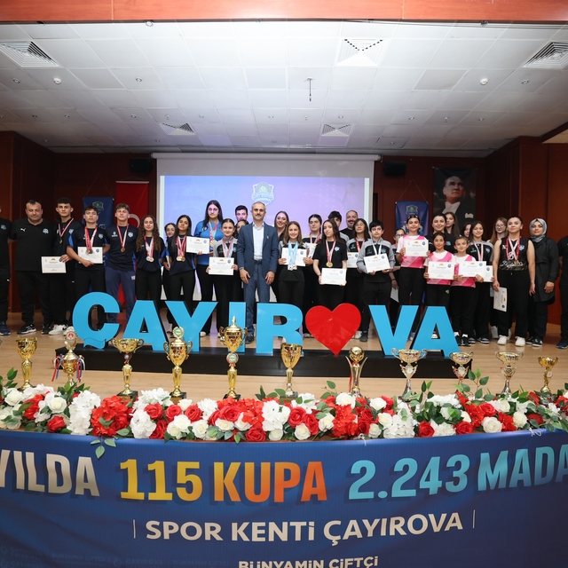 Çayırovalı sporcular 2025'te 354 madalya ve 14 kupa kazandı