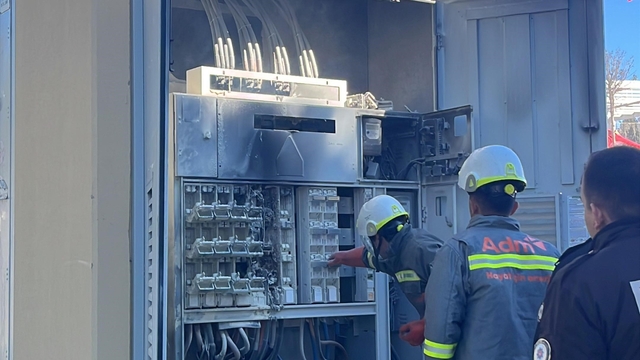 Menteşe'de elektrik trafosunda yangın paniği