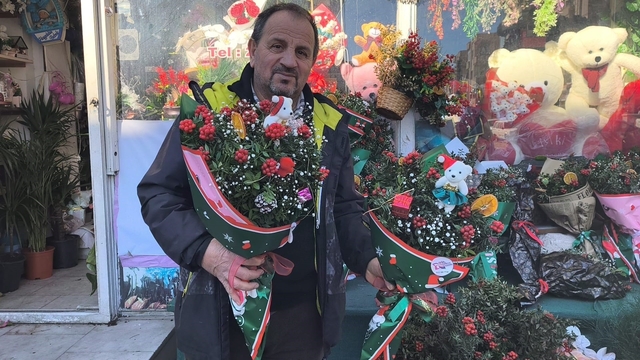 Muğla'da kokina çiçeği ilgi görüyor