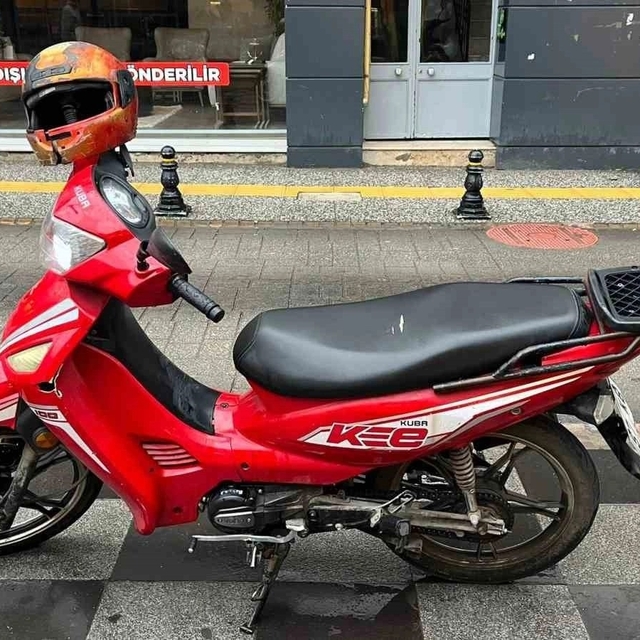 Sinop'ta motosiklet ve motokuryelere fırtına yasağı