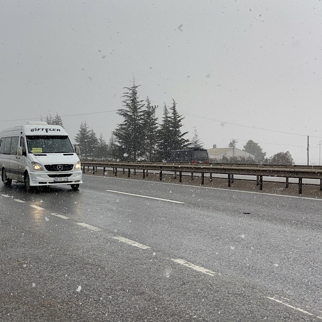 Tipi ve sis sürücülere zor anlar yaşattı