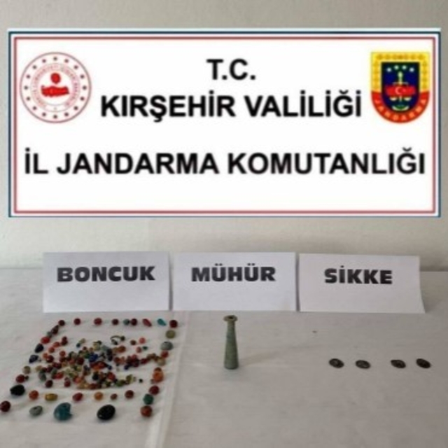 Kırşehir'de 'Anadolu Mirası' operasyonu: Çok sayıda tarihi eser ele geçiril...