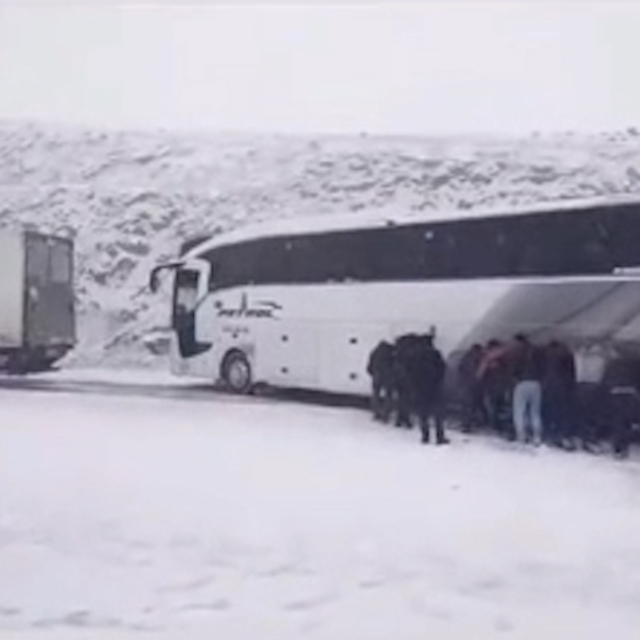 Doğu ve Güneydoğu'da kar etkili oldu (4)